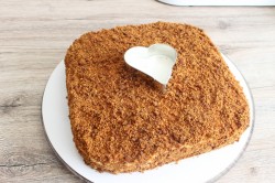 Ленивый медовик без раскатки коржей - шаг 12 Ленивый медовик без раскатки коржей - шаг 12