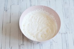 Простой быстрый медовик без раскатывания коржей - шаг 13