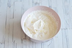 Простой быстрый медовик без раскатывания коржей - шаг 14