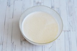 Простой быстрый медовик без раскатывания коржей - шаг 5