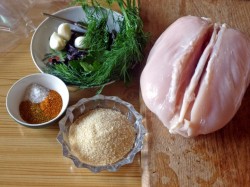 Мраморный рулет из курицы новогодний - шаг 1 Мраморный рулет из курицы новогодний - шаг 1