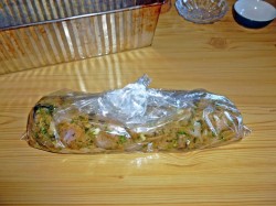 Мраморный рулет из курицы новогодний - шаг 6 Мраморный рулет из курицы новогодний - шаг 6