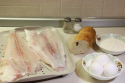 Наггетсы Рыбные в духовке - шаг 1