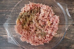 Пивчики баварские колбаски в домашних условиях - шаг 3