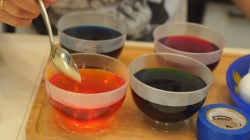 Пасхальные яйца с аппликацией - шаг 3