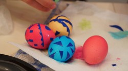 Пасхальные яйца с аппликацией - шаг 6