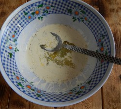 Песочное тесто для печенья на маргарине - шаг 2