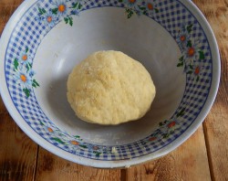 Песочное тесто для печенья на маргарине - шаг 4