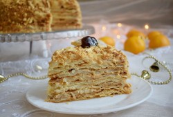 Простой торт Наполеон в домашних условиях - шаг 17