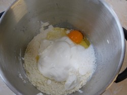 Простой торт Наполеон в домашних условиях - шаг 3