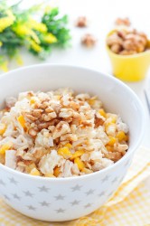 Салат с курицей ананасами грецкими орехами и сыром - шаг 8 Салат с курицей ананасами грецкими орехами и сыром - шаг 8