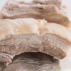 Свинина на пару в мультиварке