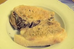 Свинина на пару в мультиварке - шаг 6