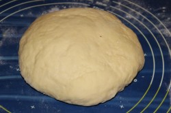 Тесто для пирожков плюшек и булочек - шаг 6 Тесто для пирожков плюшек и булочек - шаг 6