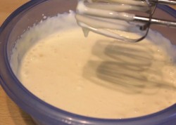 Торт Подарок шоколадный бисквит из мастики - шаг 9