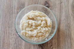 Домашний хрен столовый тертый натуральный - шаг 9