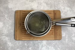 Заливное из рыбы с желатином - шаг 5