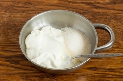 Завитушки в сметанной заливке - шаг 11 Завитушки в сметанной заливке - шаг 11