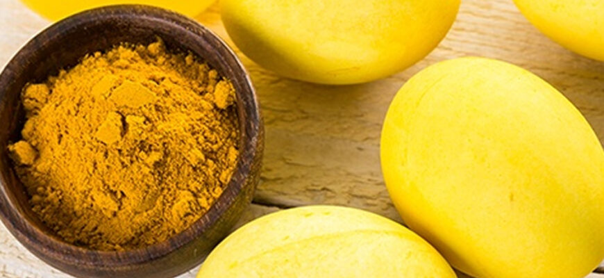 Как красить яйца куркумой?