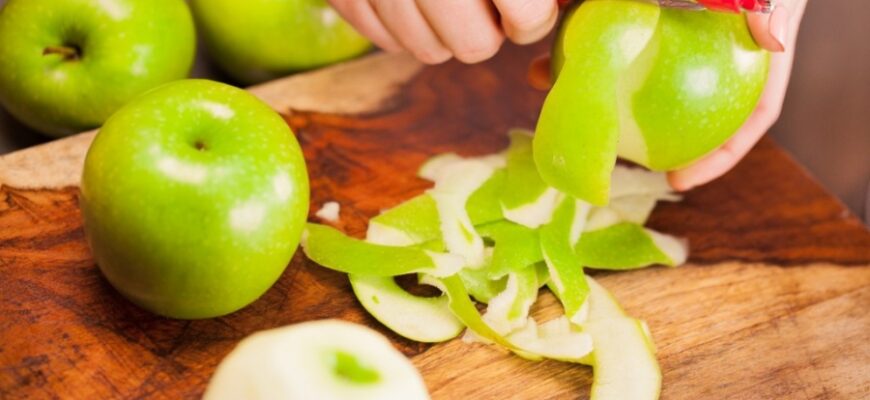Как чистить яблоки