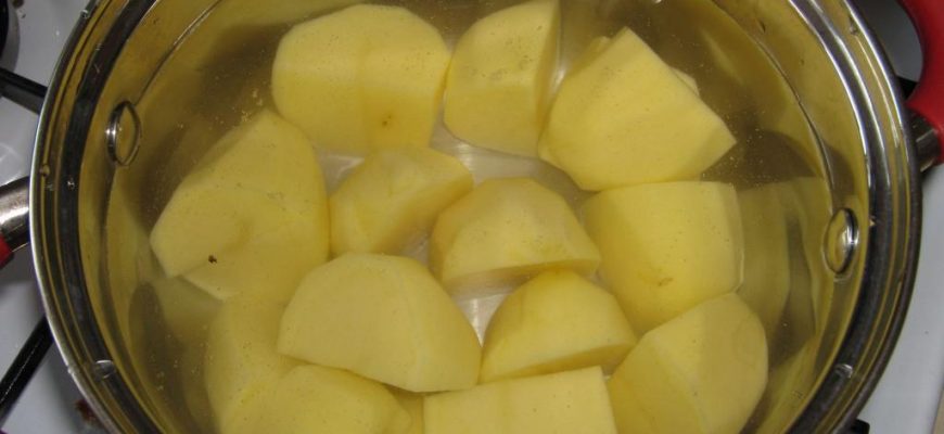 Что делать, если не слить воду с картошки?